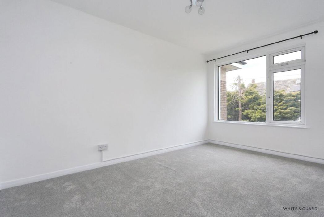 Property image 3 of 7