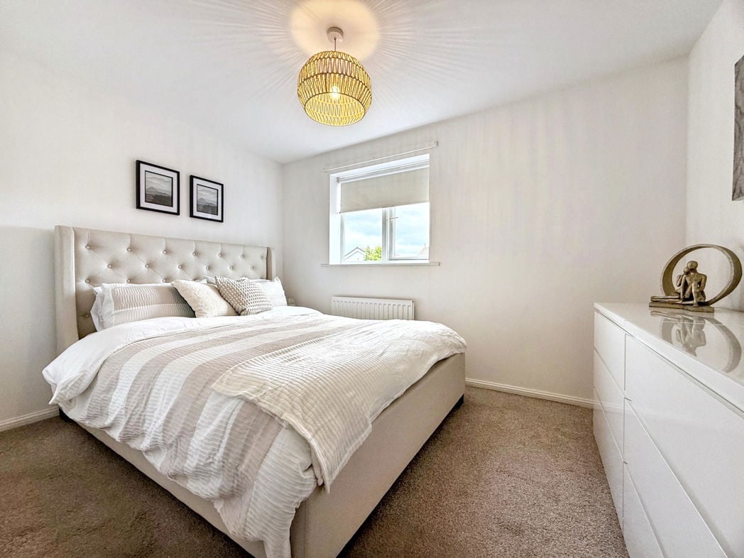 Property image 16 of 29