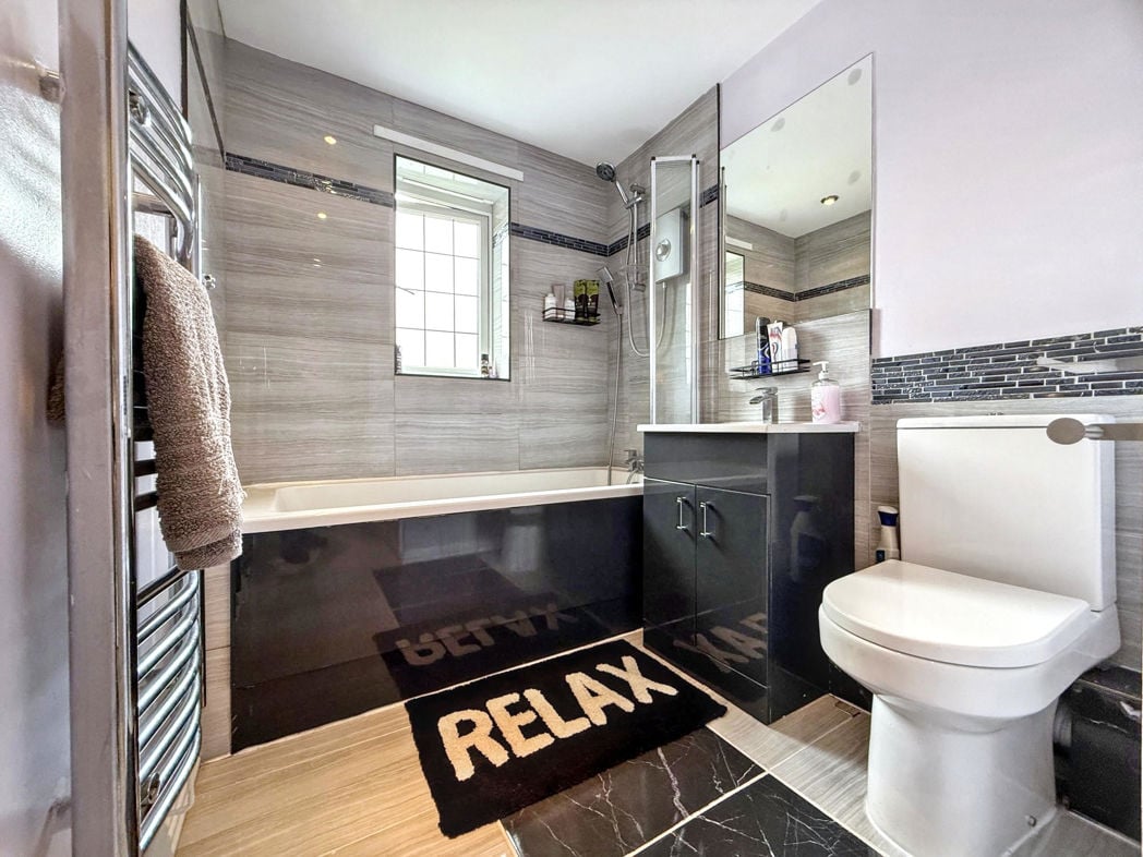 Property image 24 of 29