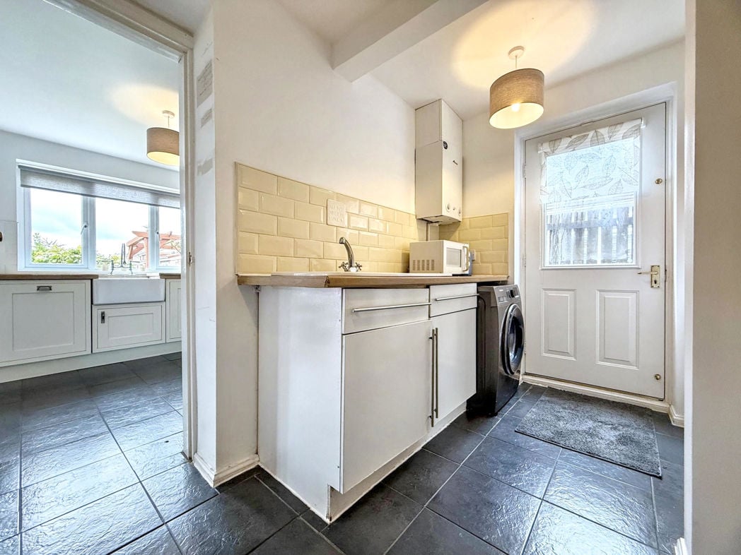 Property image 11 of 29