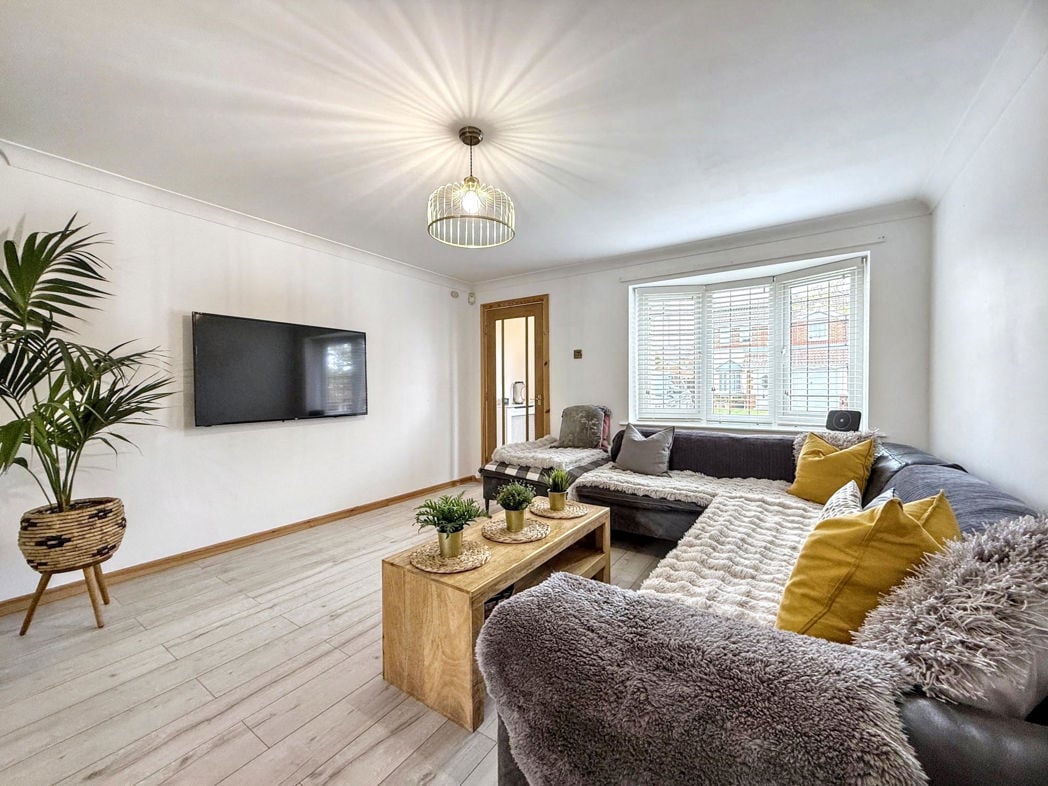 Property image 3 of 29