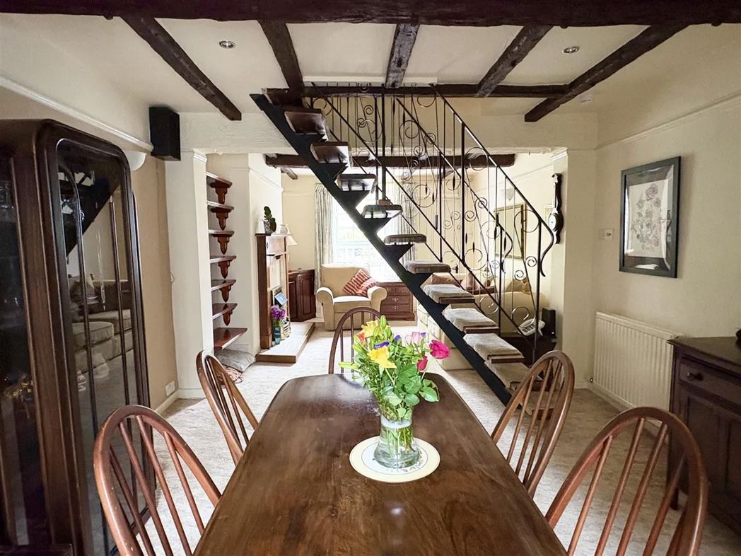 Property image 2 of 19