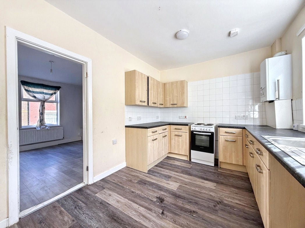 Property image 5 of 17