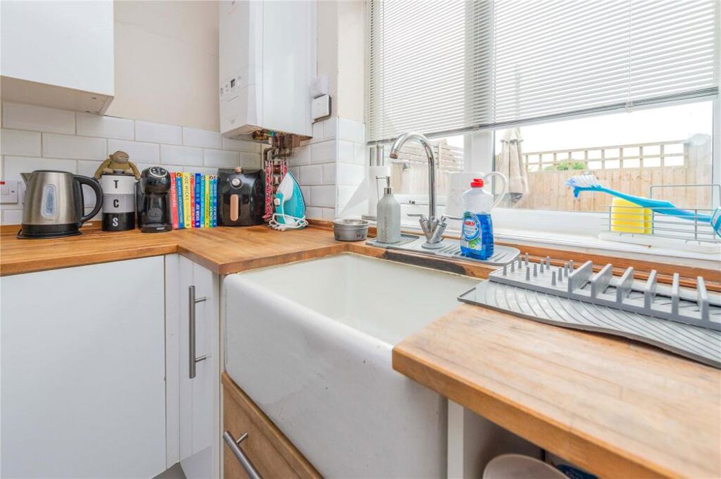 Property image 4 of 25