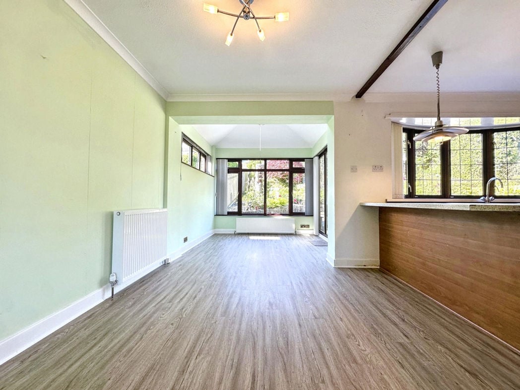 Property image 7 of 32