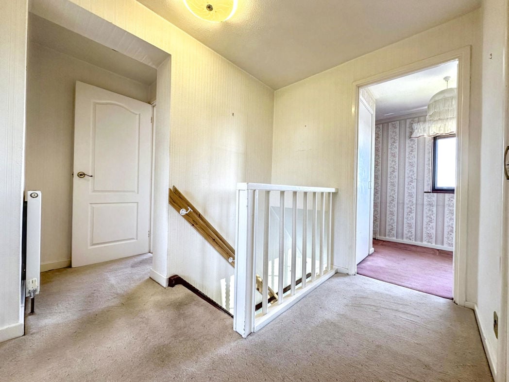 Property image 12 of 32
