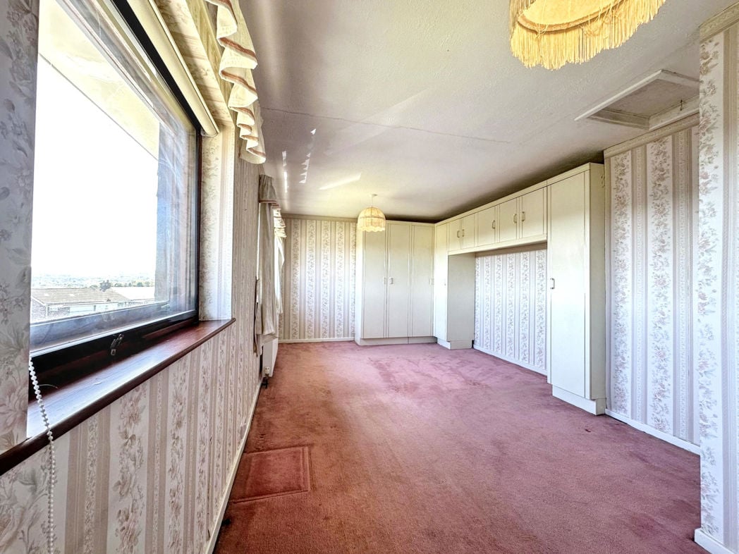 Property image 20 of 32