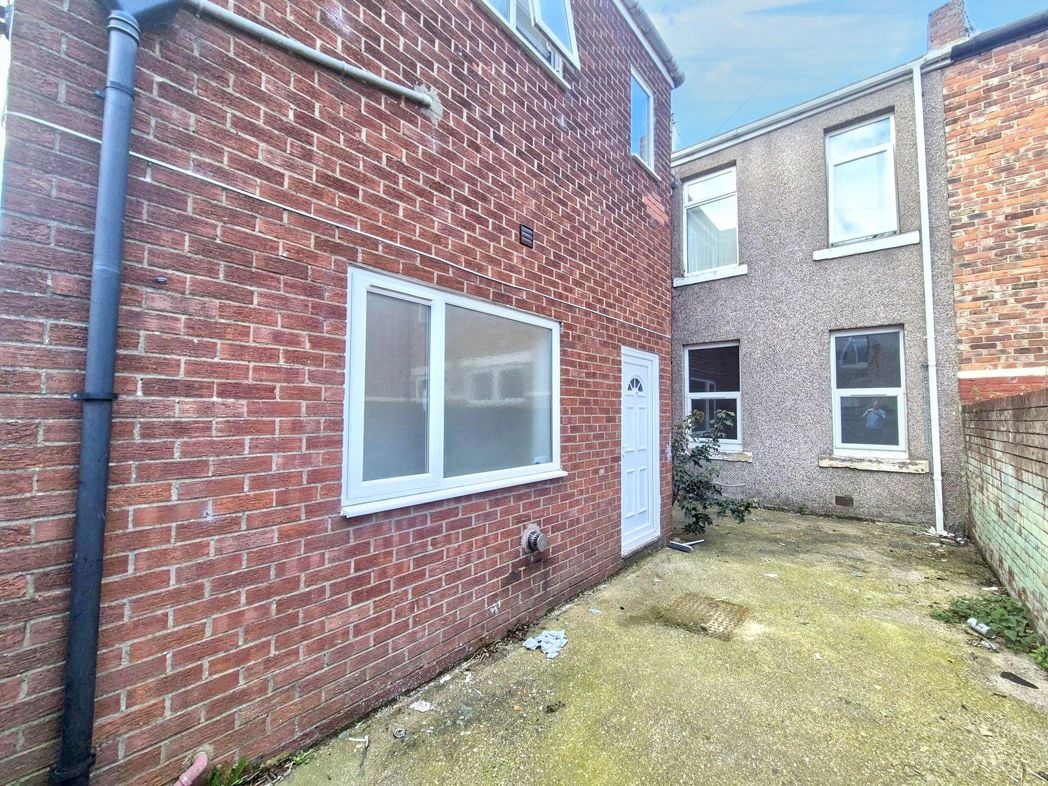 Property image 12 of 13