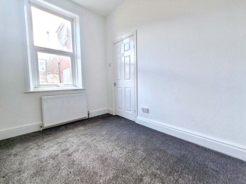 Property image 7 of 13