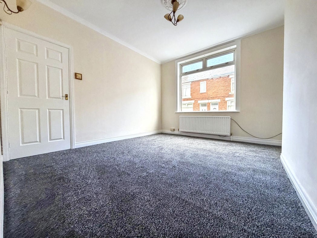Property image 4 of 14