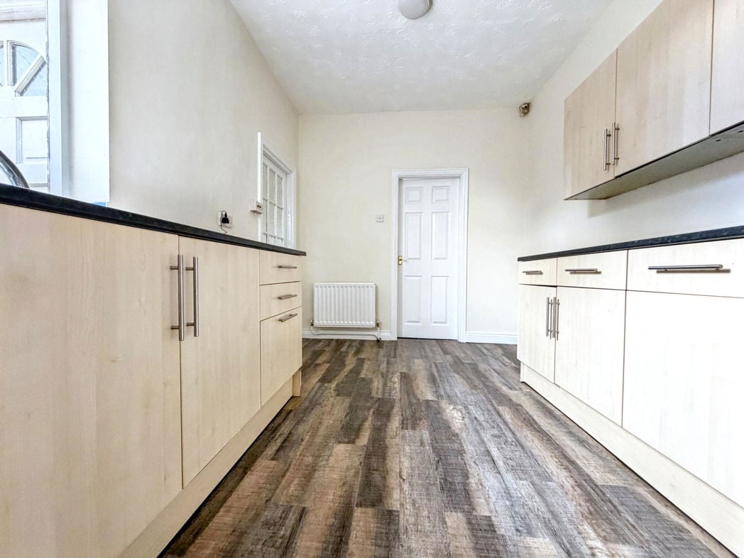 Property image 3 of 14