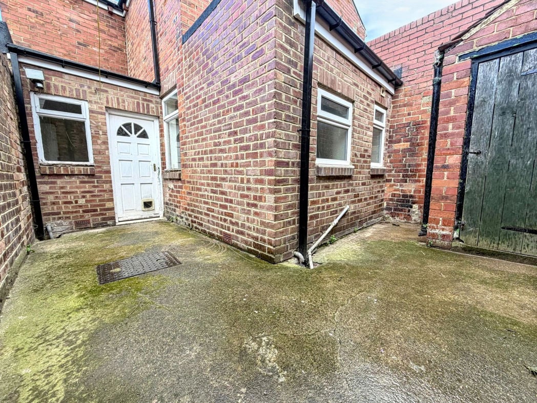 Property image 14 of 14