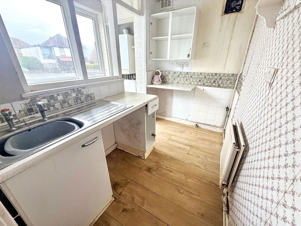 Property image 5 of 6