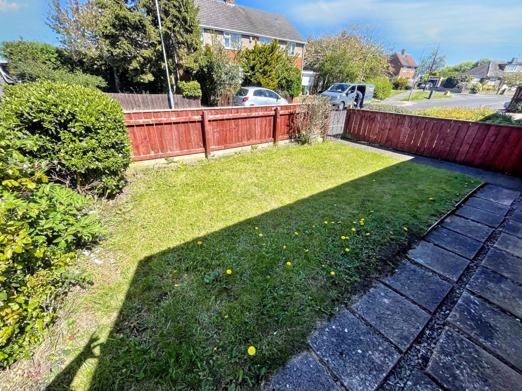 Property image 10 of 13