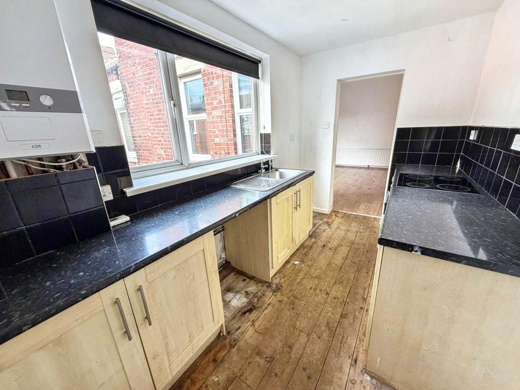 Property image 10 of 11