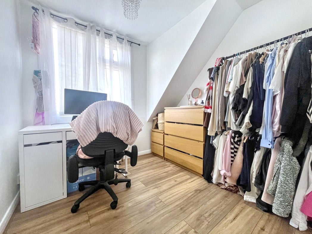 Property image 15 of 21