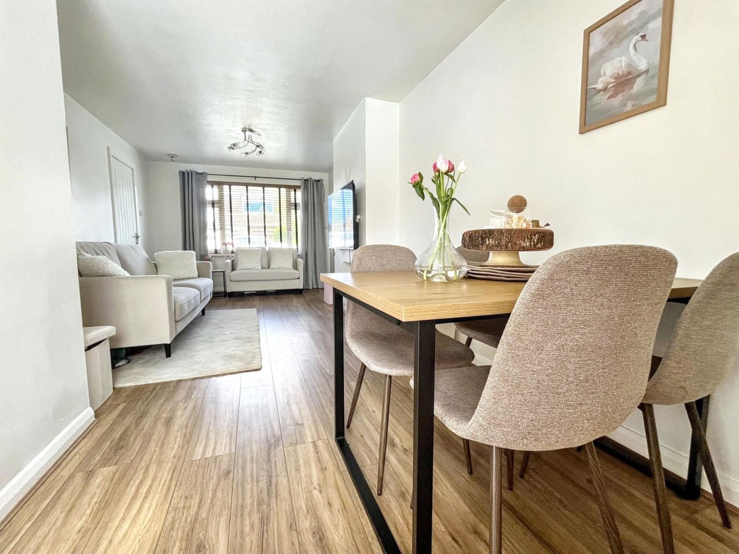 Property image 6 of 21