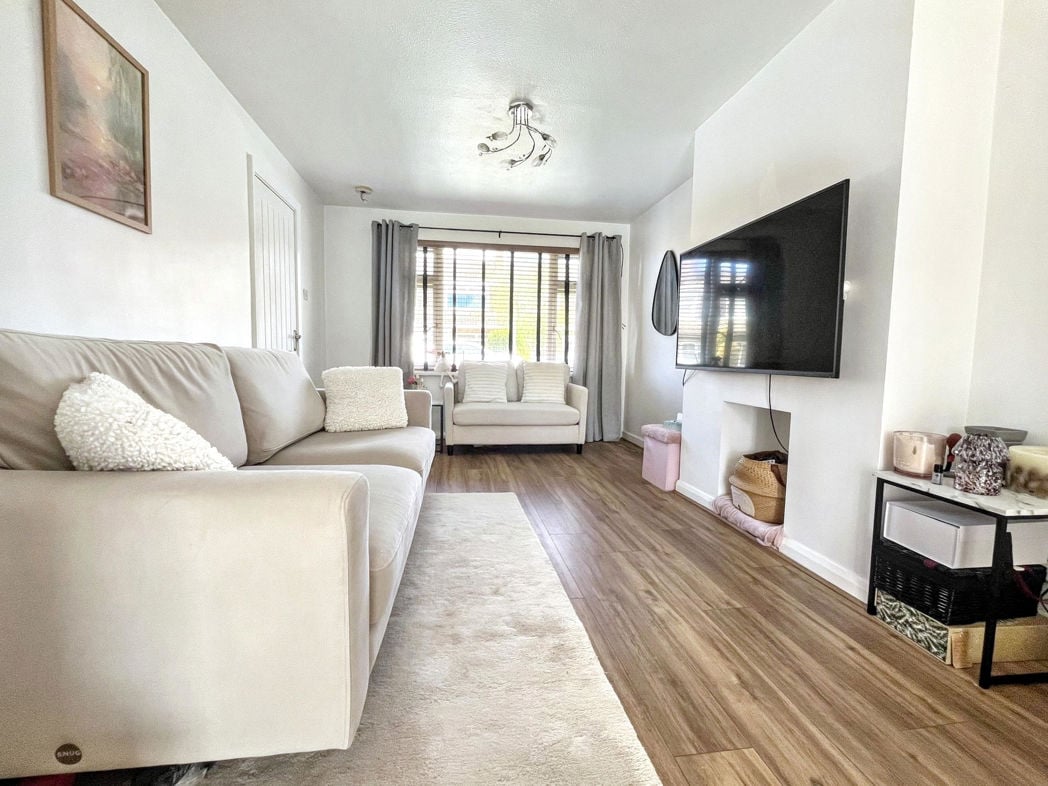 Property image 5 of 21