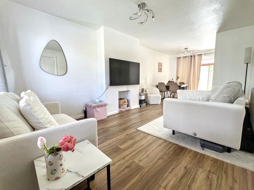 Property image 4 of 21
