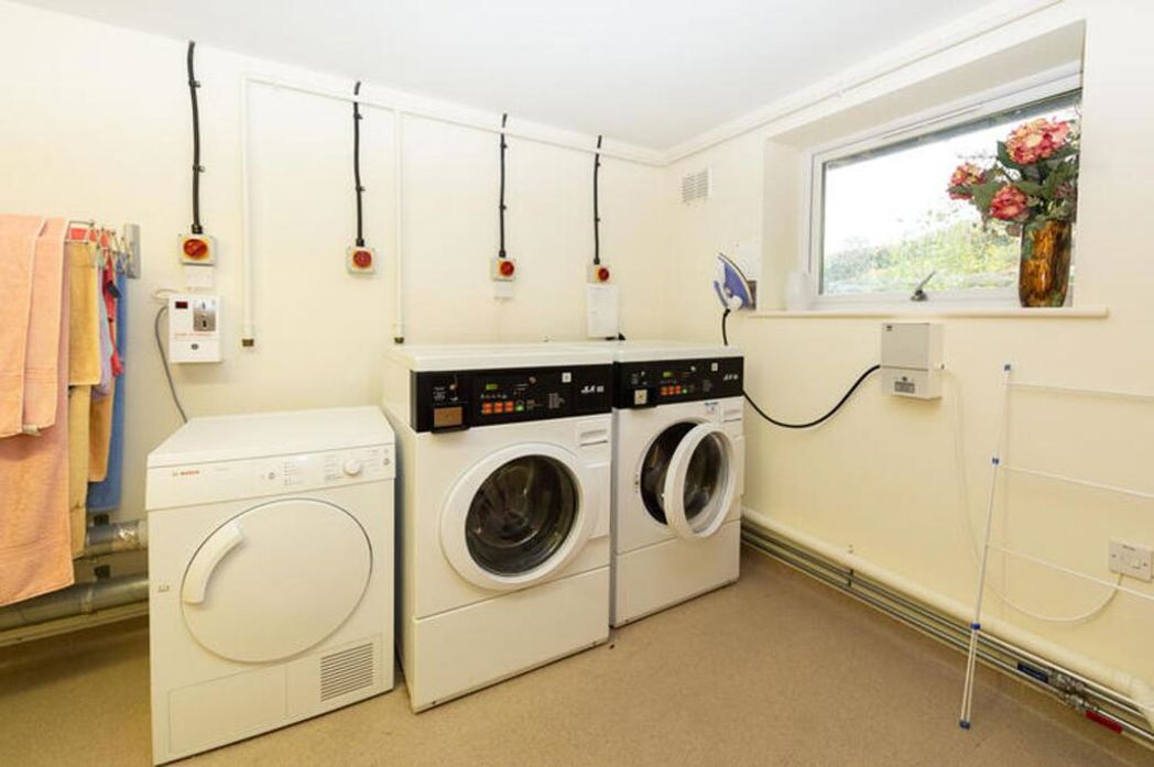 Property image 3 of 18