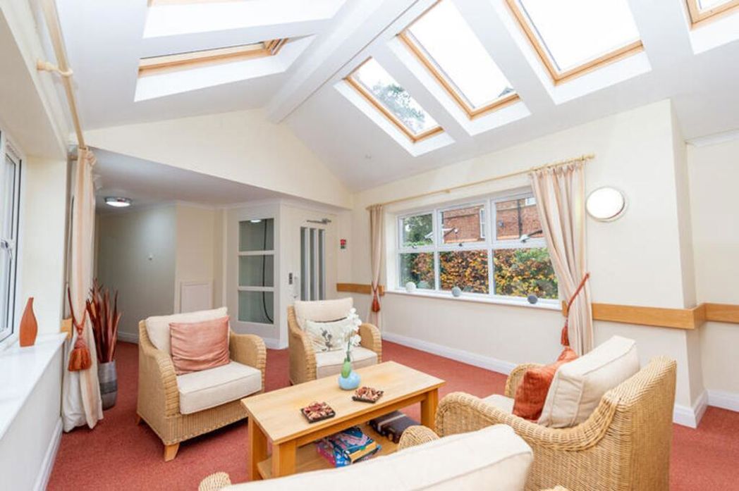 Property image 5 of 18