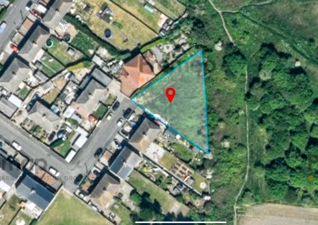 Property image 2 of 4