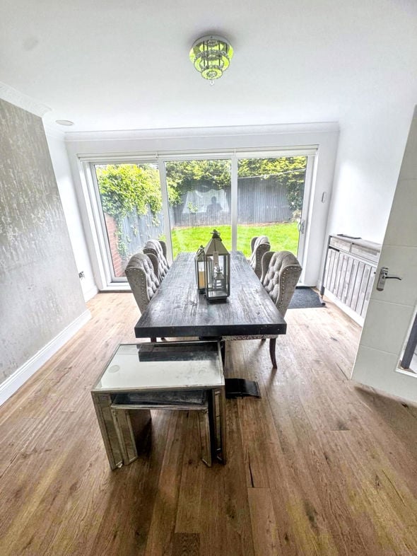 Property image 4 of 34