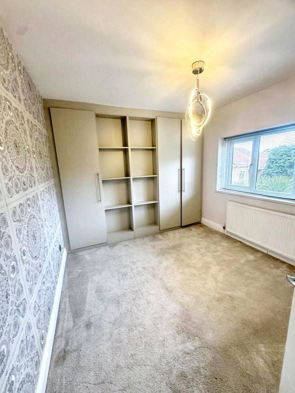 Property image 18 of 34