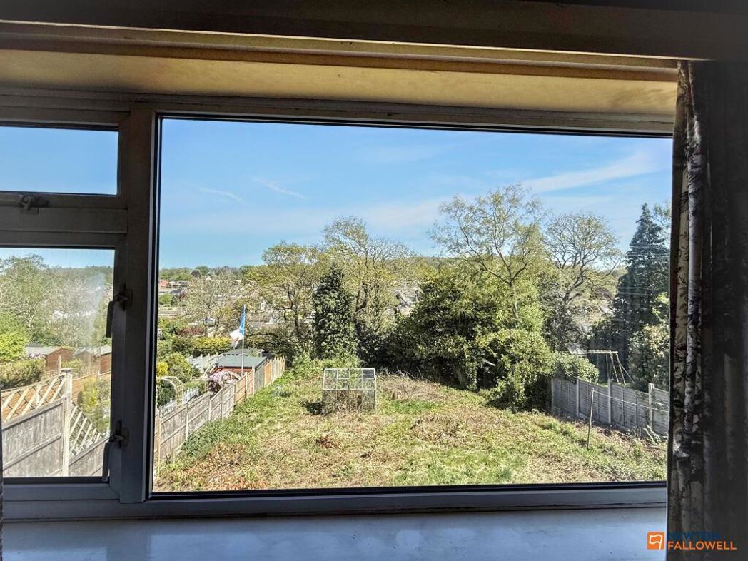 Property image 11 of 22