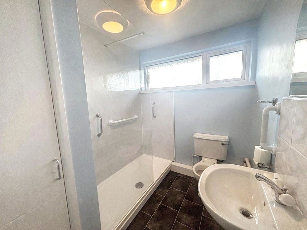 Shower Room/WC