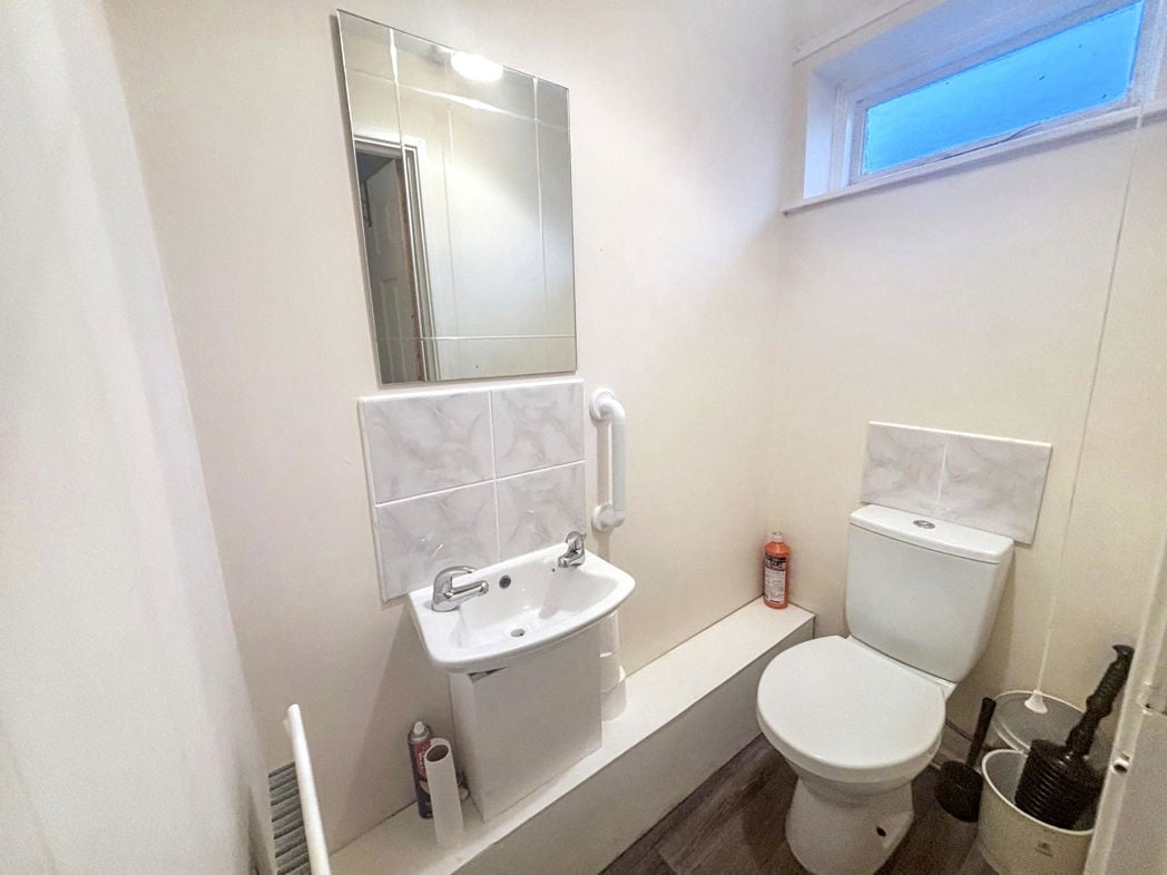 Ground Floor WC
