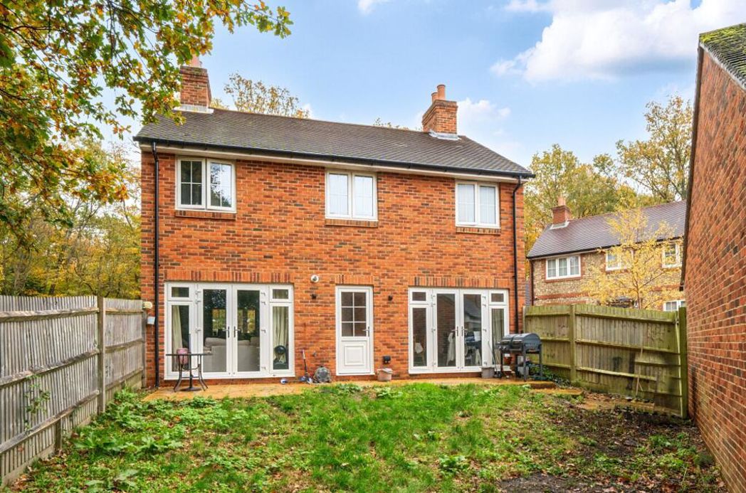 Property image 15 of 17