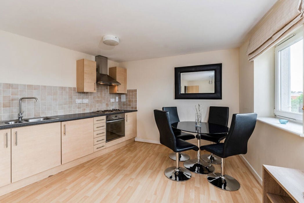 Property image 6 of 8