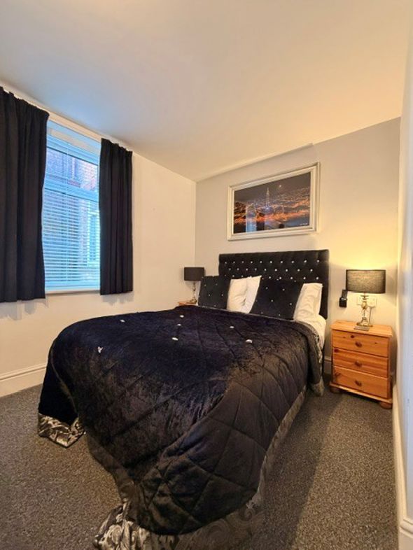 Property image 17 of 39