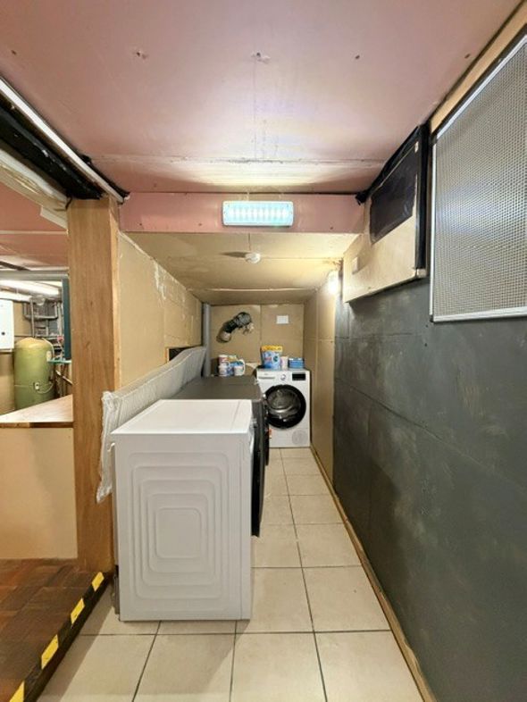 Property image 37 of 39