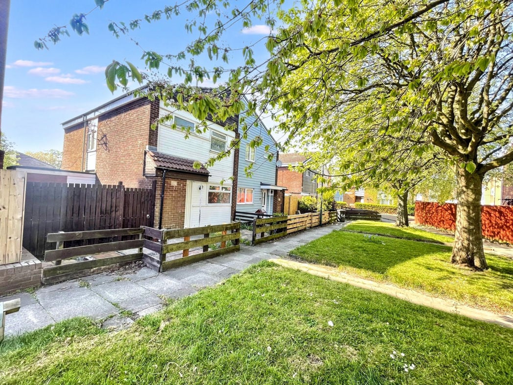 Property image 1 of 11