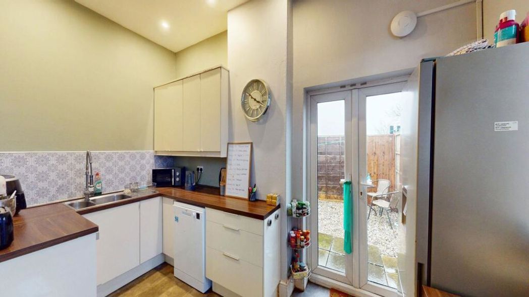 Property image 6 of 15