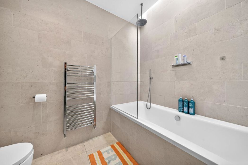 Property image 12 of 16