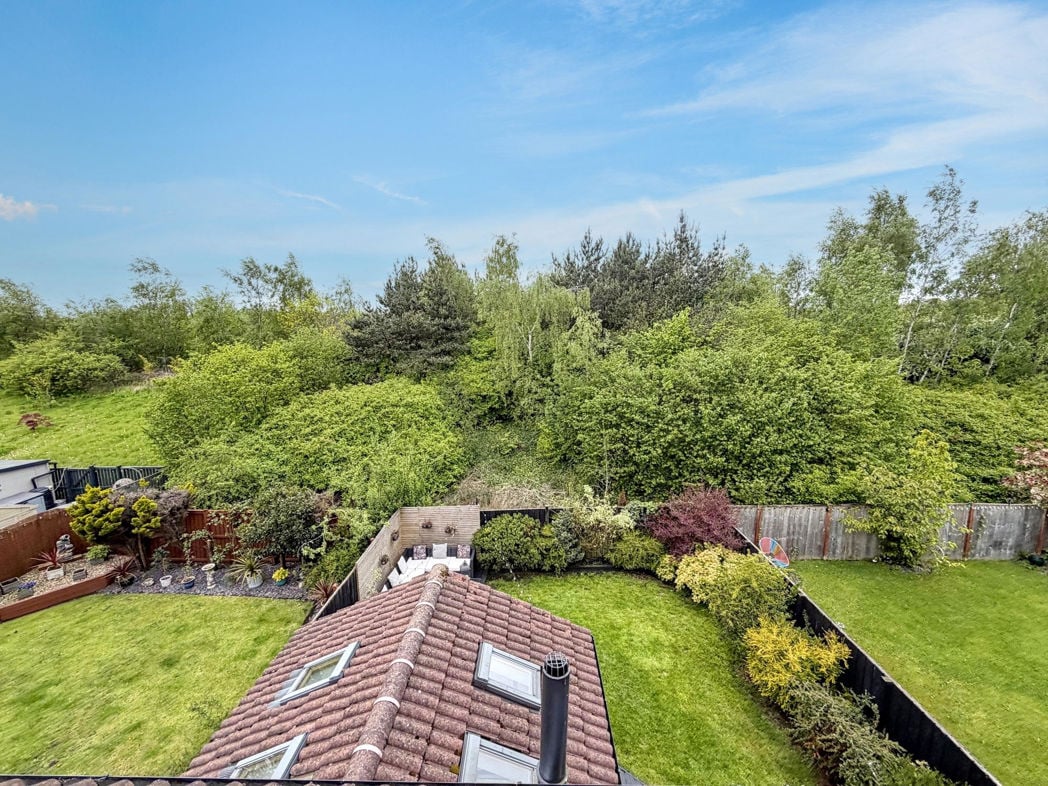 Property image 34 of 38