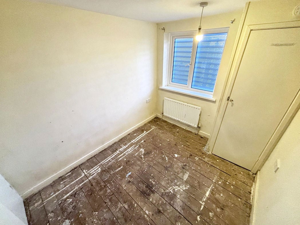Property image 10 of 12