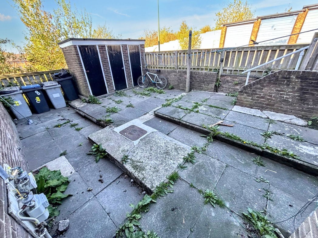 Property image 12 of 12