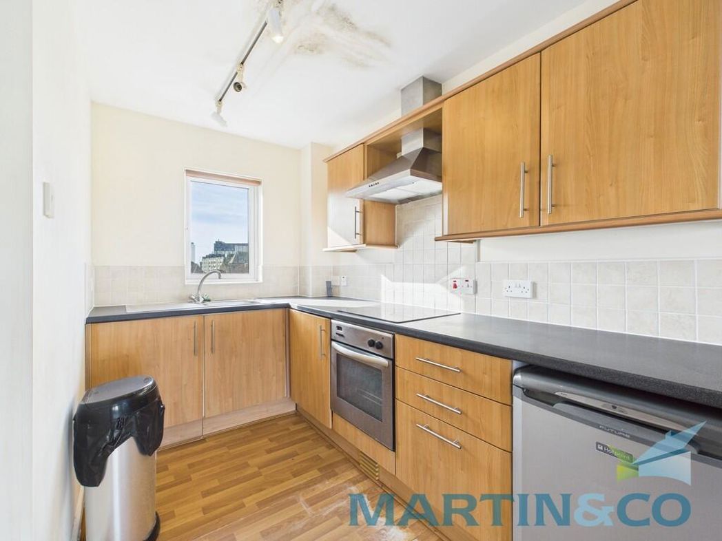 Property image 4 of 13