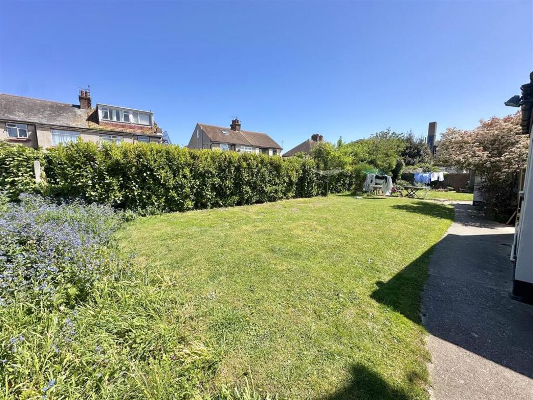 Property image 4 of 7