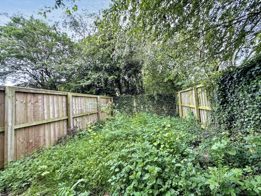 Property image 8 of 8