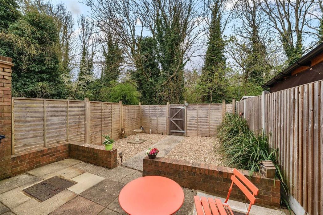 Property image 8 of 12