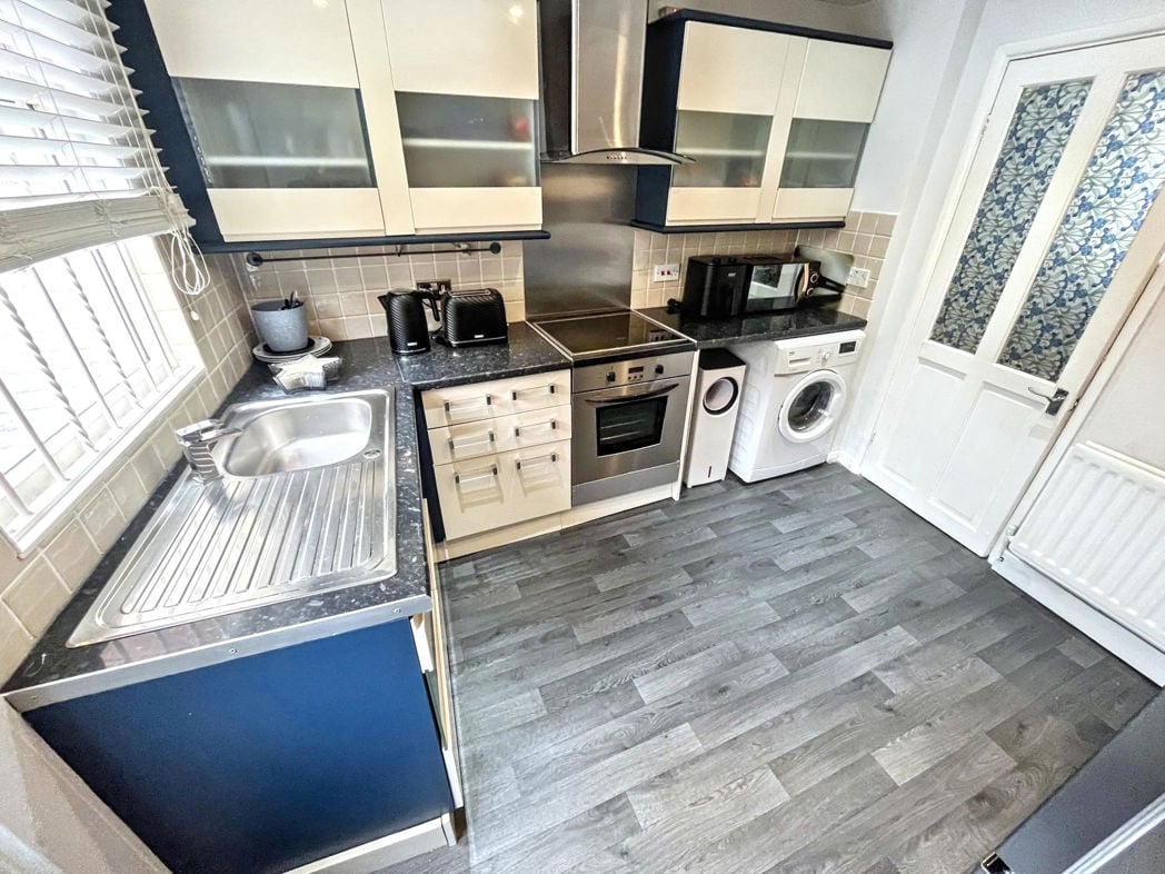 Property image 2 of 14