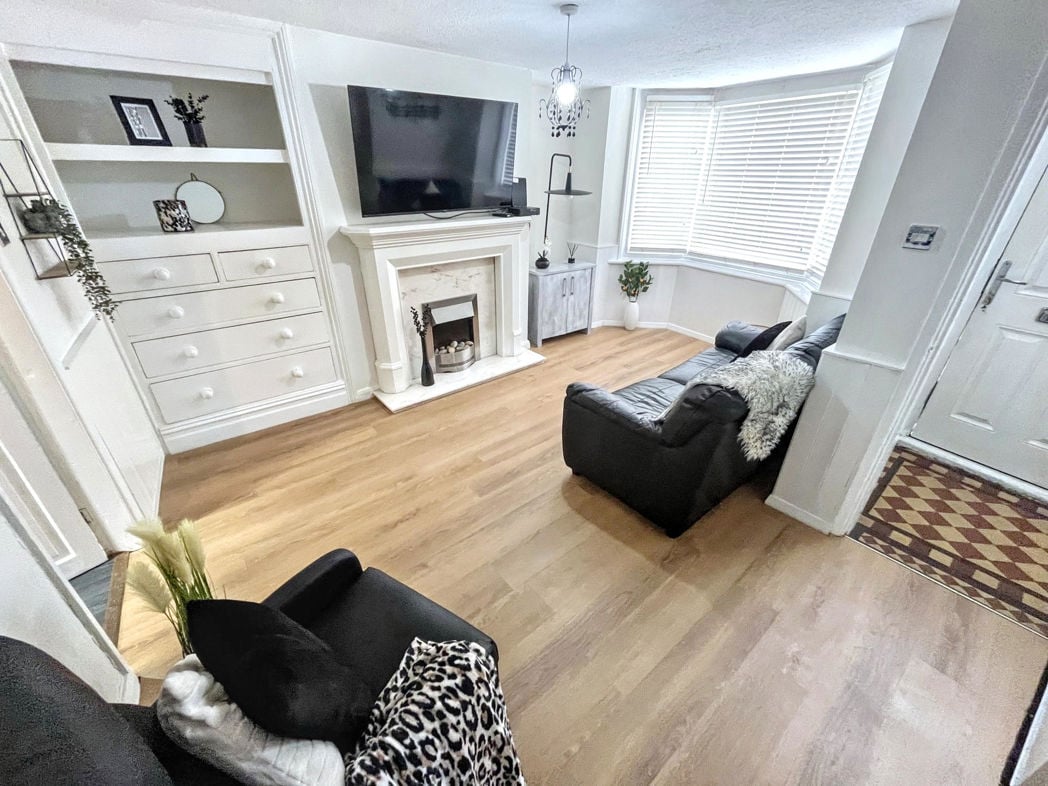 Property image 1 of 14