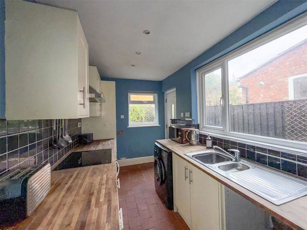 Property image 4 of 9