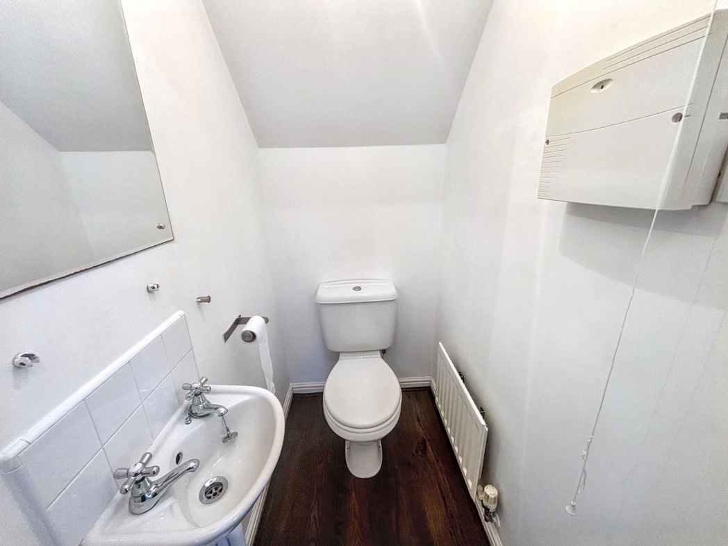 Property image 7 of 13