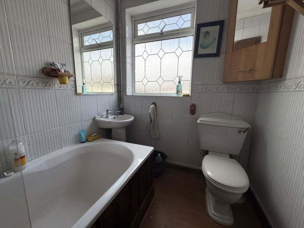 Property image 9 of 20